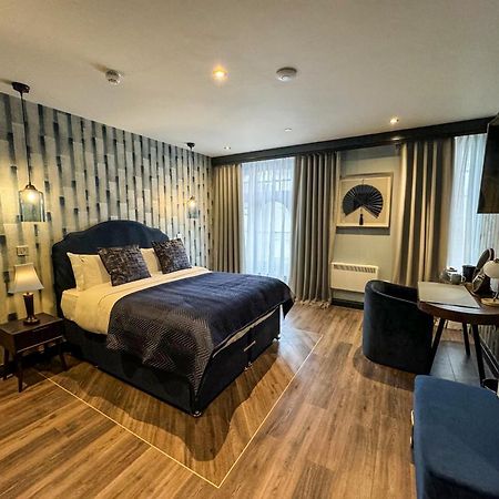 מרת'יר טידפיל Howfield Hotel מראה חיצוני תמונה