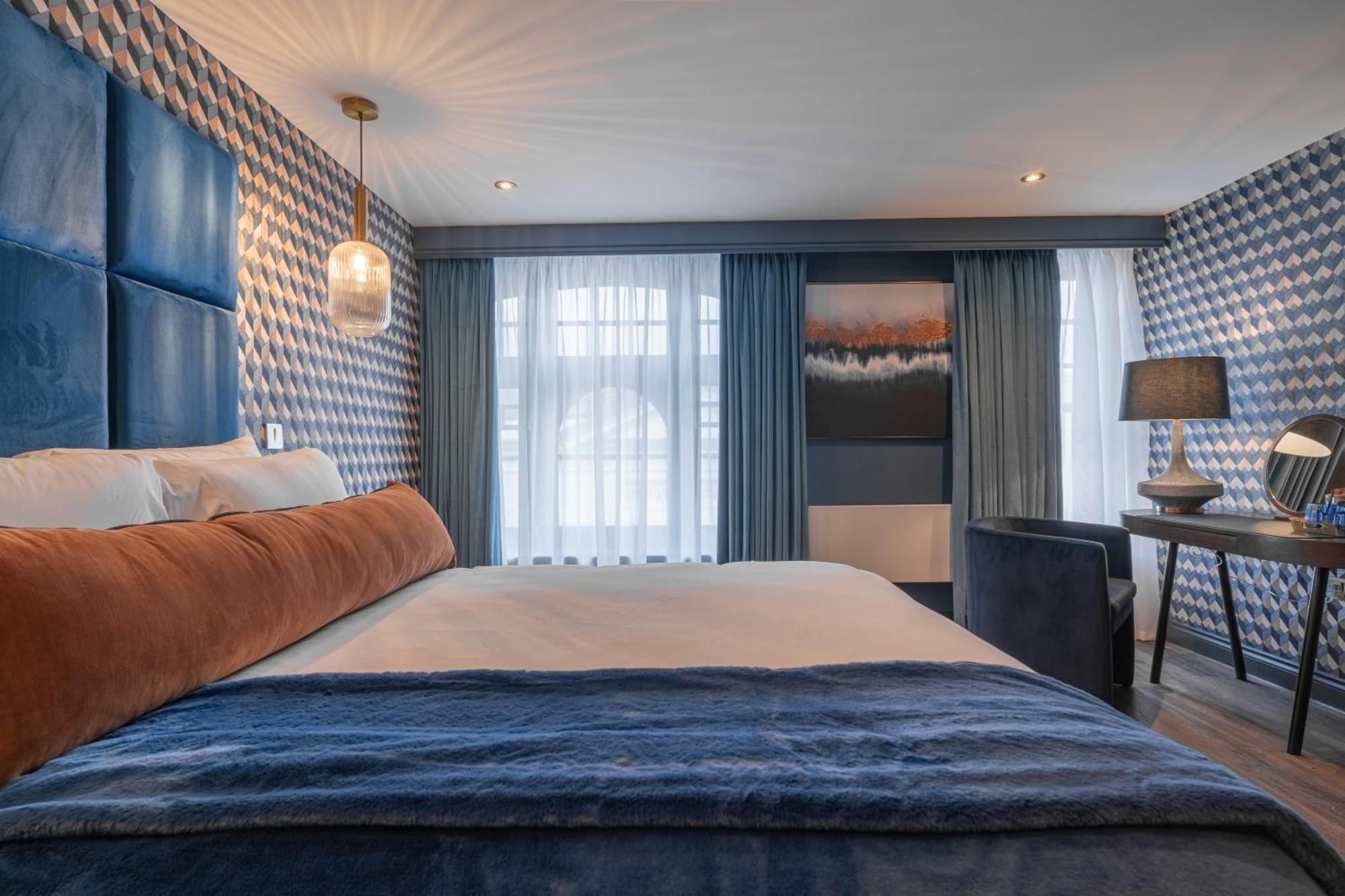 מרת'יר טידפיל Howfield Hotel מראה חיצוני תמונה