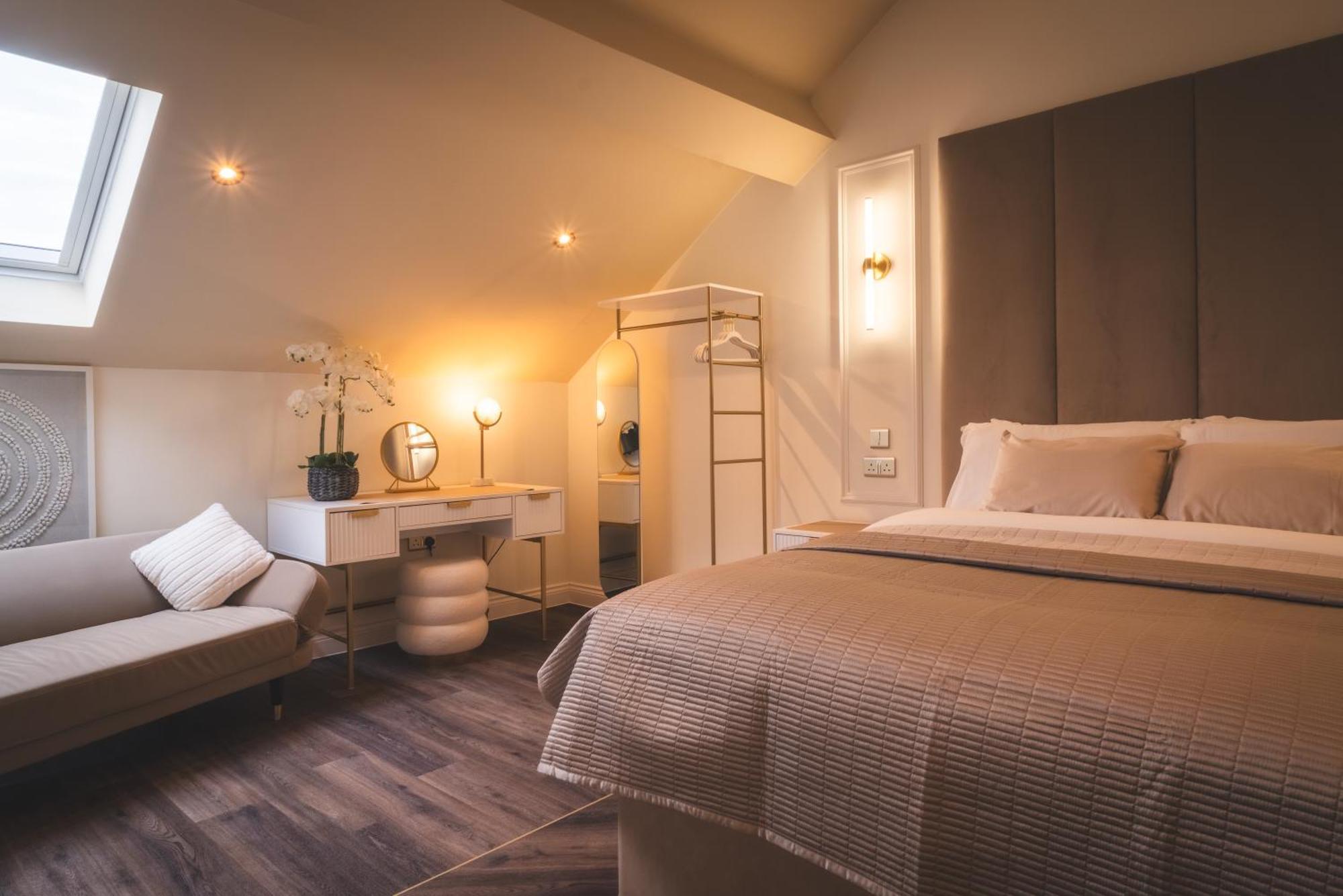 מרת'יר טידפיל Howfield Hotel מראה חיצוני תמונה